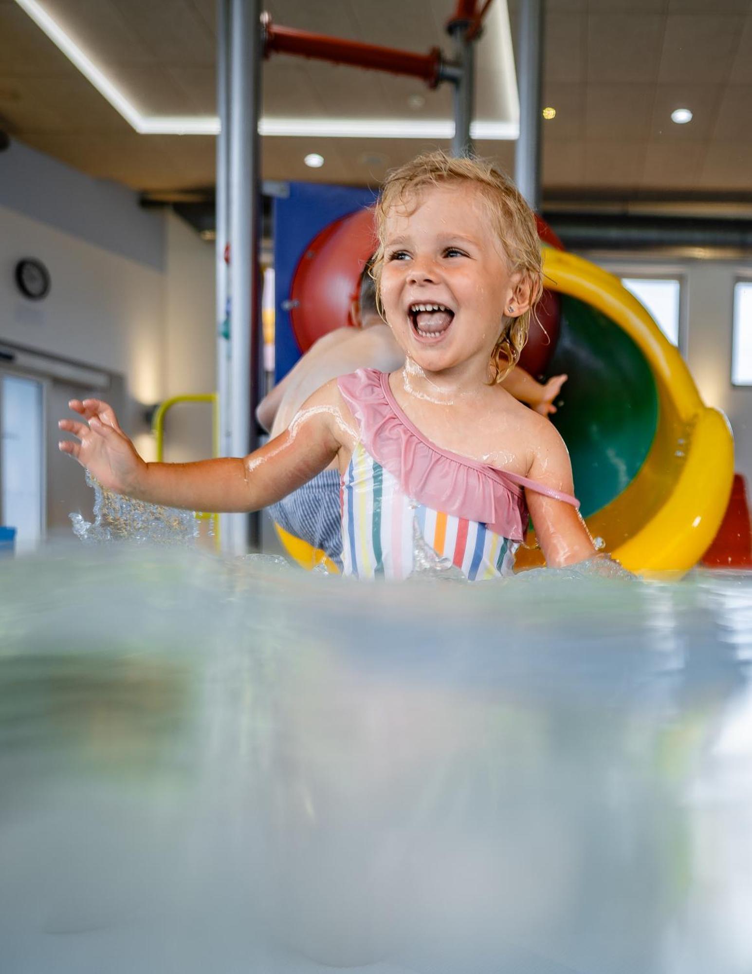 H2O Hotel-Therme-Resort, Fur Familien Mit Kindern Bad Waltersdorf Exteriör bild