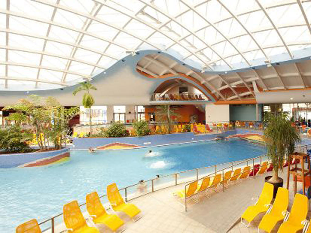 H2O Hotel-Therme-Resort, Fur Familien Mit Kindern Bad Waltersdorf Exteriör bild