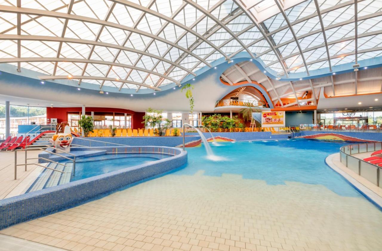 H2O Hotel-Therme-Resort, Fur Familien Mit Kindern Bad Waltersdorf Exteriör bild